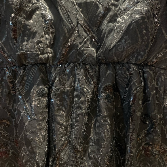 SEQUIN DETAIL ROMPER - Picture 4 of 5